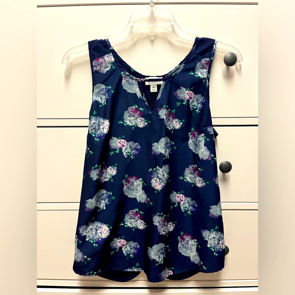 Market & Spruce tank top Small Petite